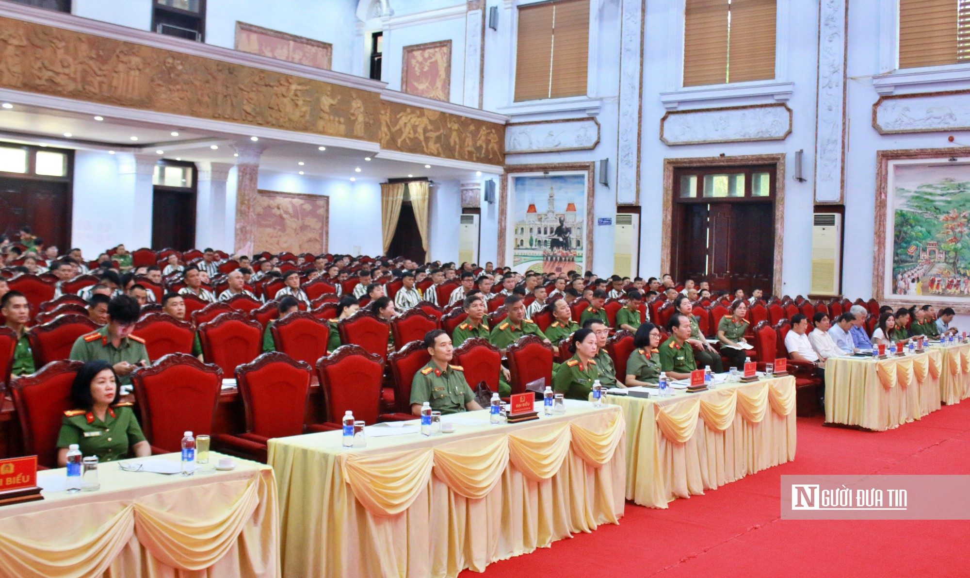 Trực tiếp giải đ&aacute;p vướng mắc cho phạm nh&acirc;n tại Trại giam Ph&uacute; Sơn 4- Ảnh 2.