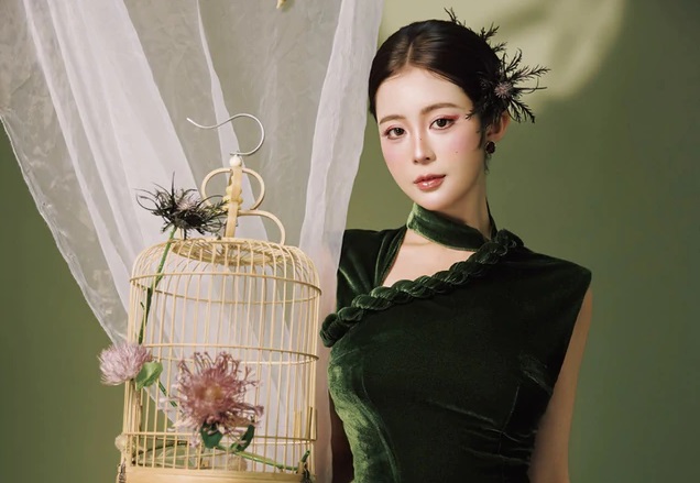 Nhan sắc hút hồn của Hoa khôi Thuỳ Trang - Ảnh 1.