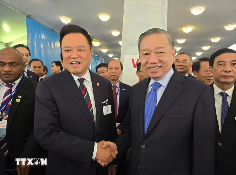Tổng Bí thư, Chủ tịch nước Tô Lâm gặp lãnh đạo các nước dự Kỳ họp Đại hội đồng Liên Hợp Quốc - Ảnh 5.