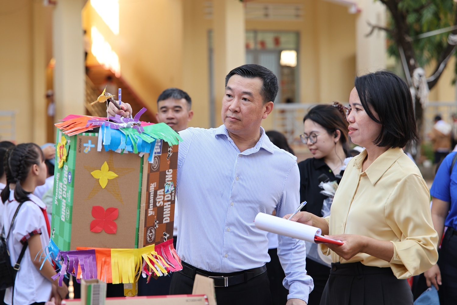 Từ v&ugrave;ng cao đến hải đảo, gần 300.000 sản phẩm dinh dưỡng Vinamilk đến với trẻ em dịp Trung thu- Ảnh 6.