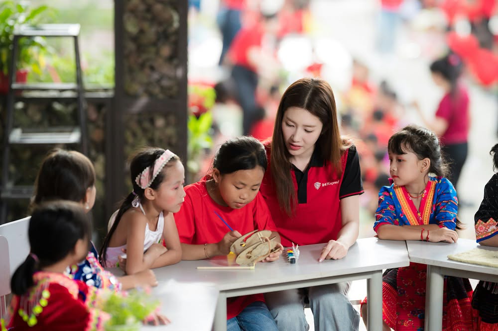 Diễn viên Thúy Ngân và những 