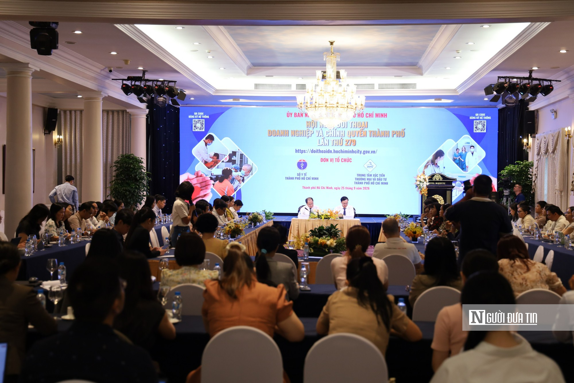 Tp.HCM tính huy động hơn 54.000 tỷ đồng, mở rộng không gian y tế ra ngoài trung tâm - Ảnh 2.