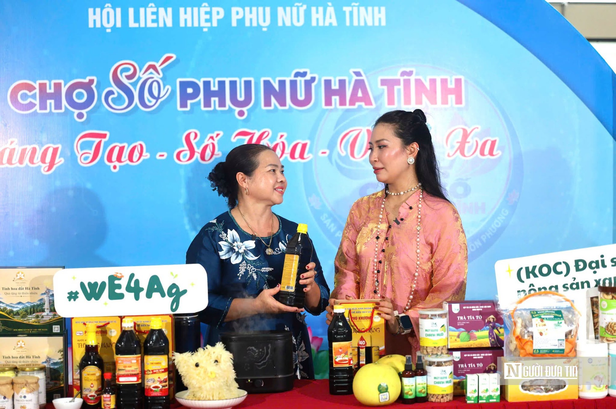 Hà Tĩnh: Phụ nữ nông thôn tự tin livestream cùng đại sứ nông sản xanh trên nền tảng số- Ảnh 2.