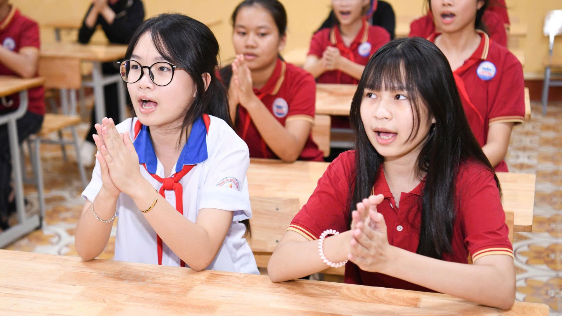 Đưa tiếng Anh đến gần hơn với học sinh vùng cao, biên giới, hải đảo- Ảnh 2.