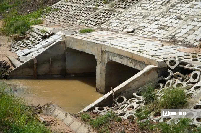 Khẩn trương xử lý sạt lở trên cao tốc Biên Hòa - Vũng Tàu- Ảnh 2.
