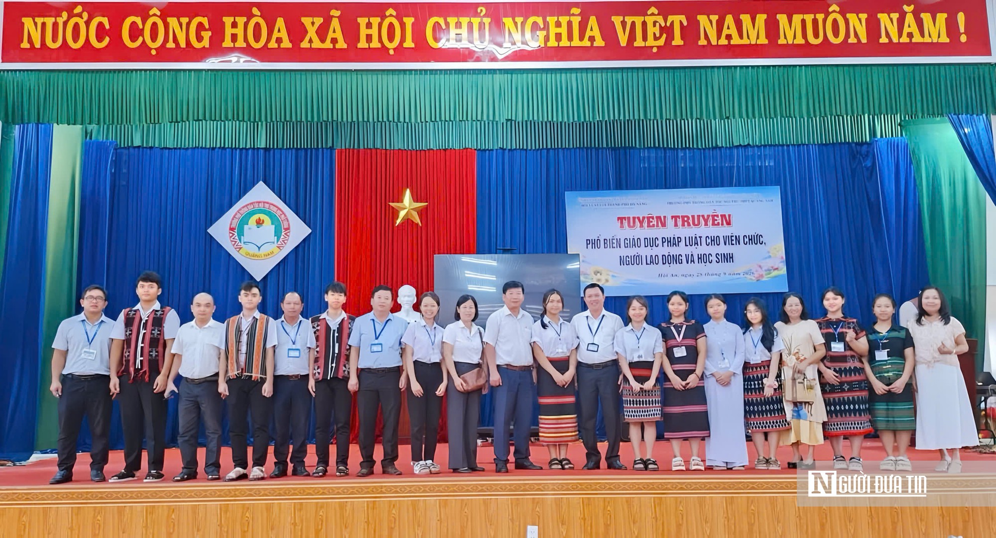 Khi cha mẹ muốn con 16 tuổi nghỉ học lấy chồng- Ảnh 3.