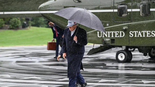 Ông Trump dự kiến đàm phán với Iran vào tuần tới sau khi bác đề xuất ngừng bắn 7 ngày - Ảnh 1.