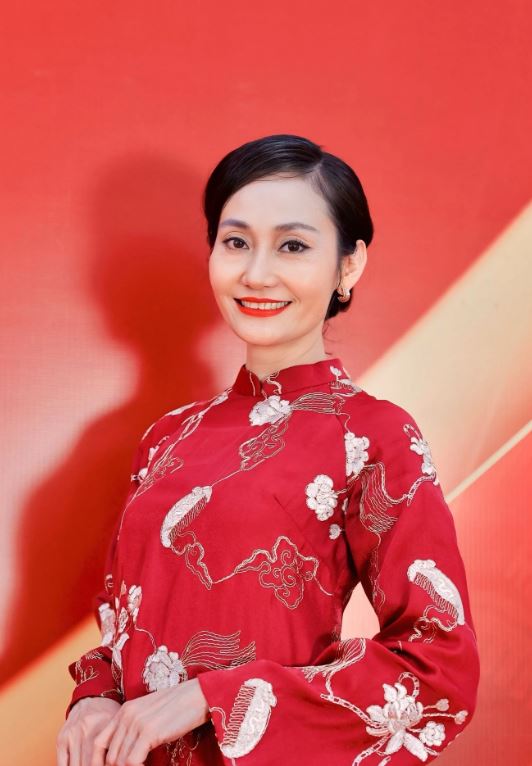 Nữ NSƯT "xấu nhất màn ảnh" và cuộc hôn nhân bên chồng kín tiếng - Ảnh 3.