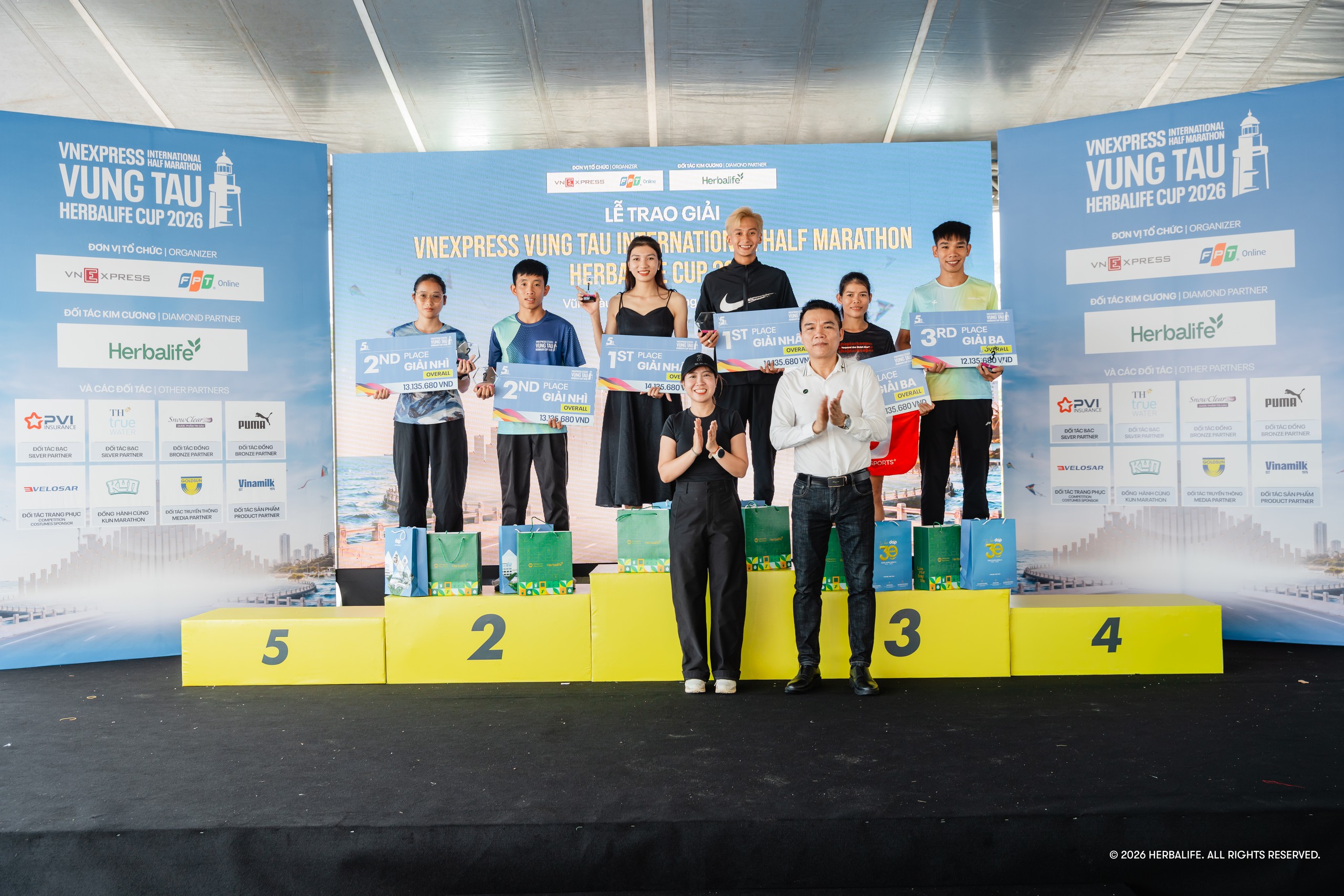 Tiếp sức tinh thần sống khỏe cùng VnExpress Vũng Tàu International Half Marathon Herbalife Cup 2026 - Ảnh 4.