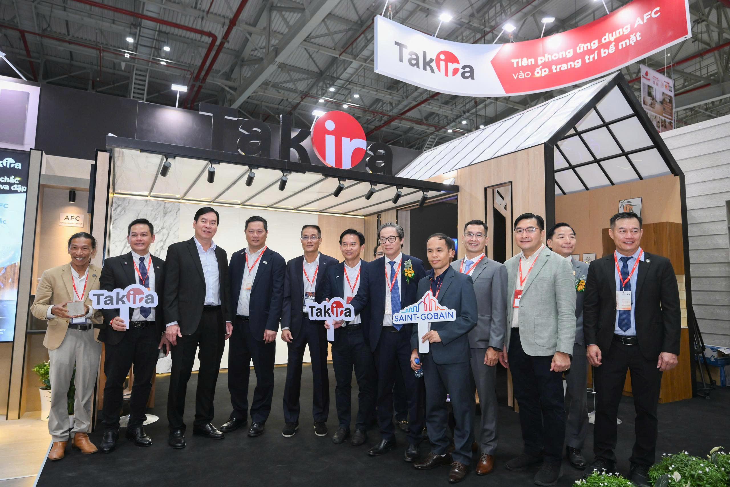 Khai mạc Triển lãm Nội thất và Xây dựng Việt Nam 2026 - Ảnh 1.