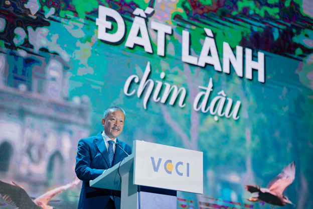 Từ cái nôi kinh tế đến bệ phóng toàn cầu: TP. HCM và hành trình nâng tầm doanh nghiệp Việt - Ảnh 2.