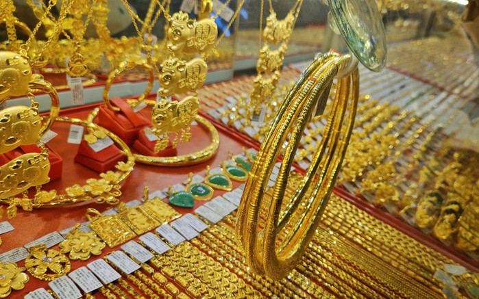 Sắp tới doanh nghiệp tự quyết định giá bán, có thể mỗi cây xăng bán một giá khác nhau - Ảnh 2.