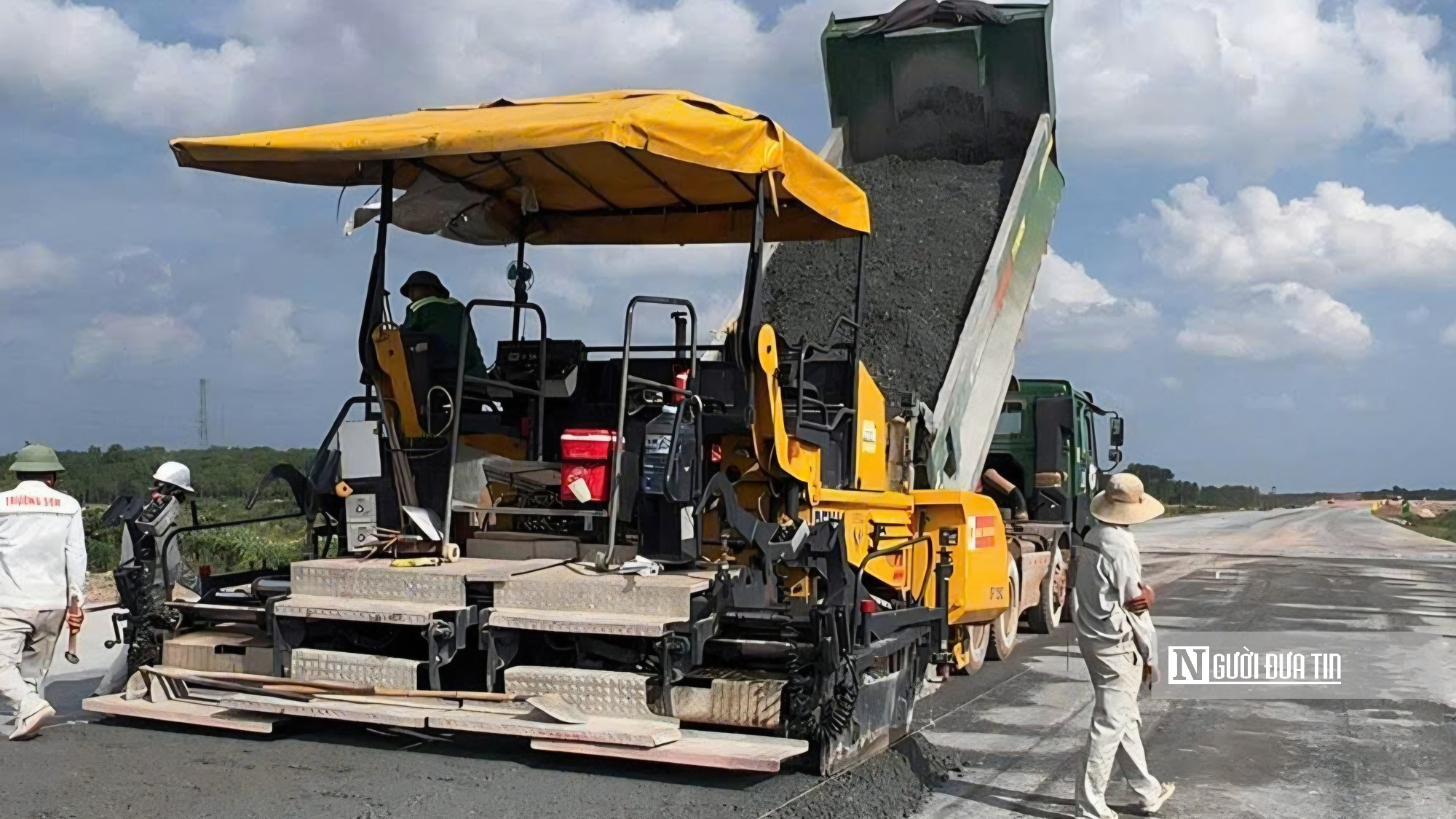 Cao tốc qua Đồng Nai chạy đua với tiến độ- Ảnh 1.