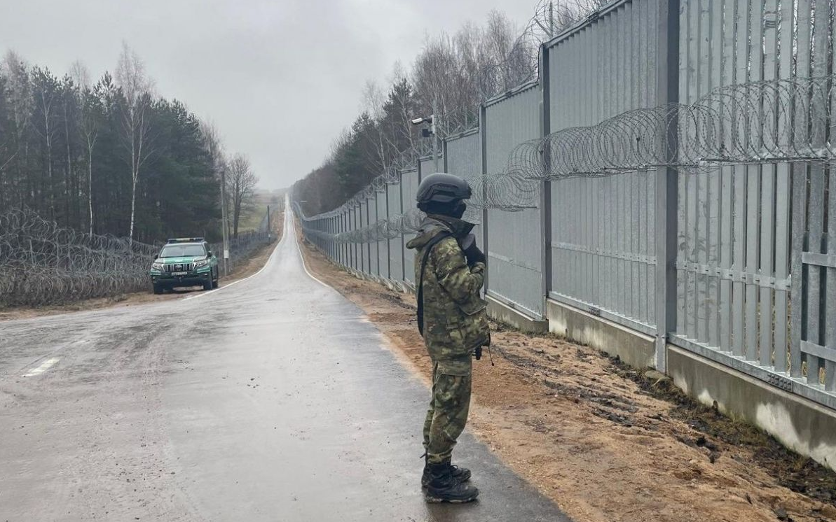 Ông Zelensky nói các đặc phái viên Mỹ sẽ sớm đến cả Kiev và Moscow - Ảnh 2.