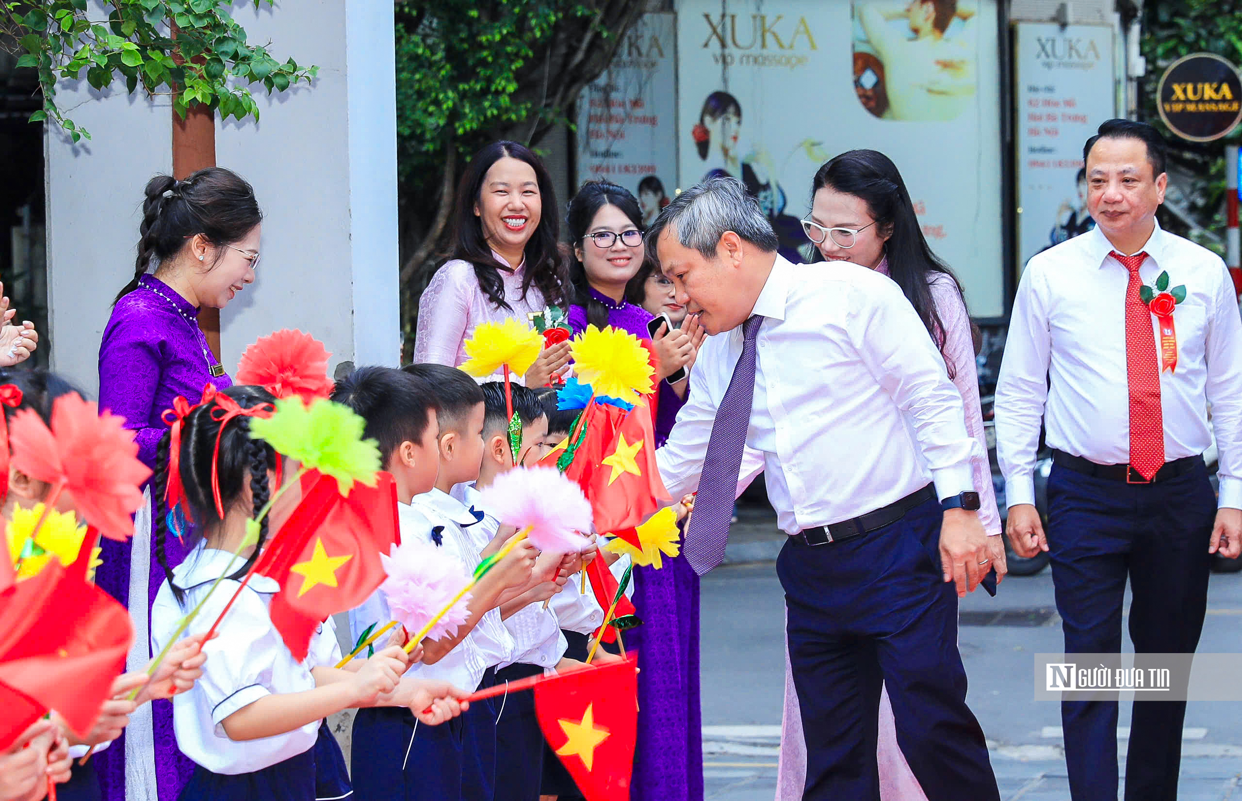 Hơn 2,3 triệu học sinh Thủ đô hân hoan khai giảng năm học 2026-2027- Ảnh 14.