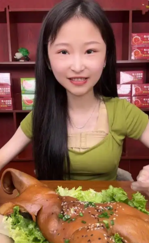 Nữ streamer mukbang đồ ăn qua đời ở tuổi 24: Hé lộ sự thật đau lòng - Ảnh 3.
