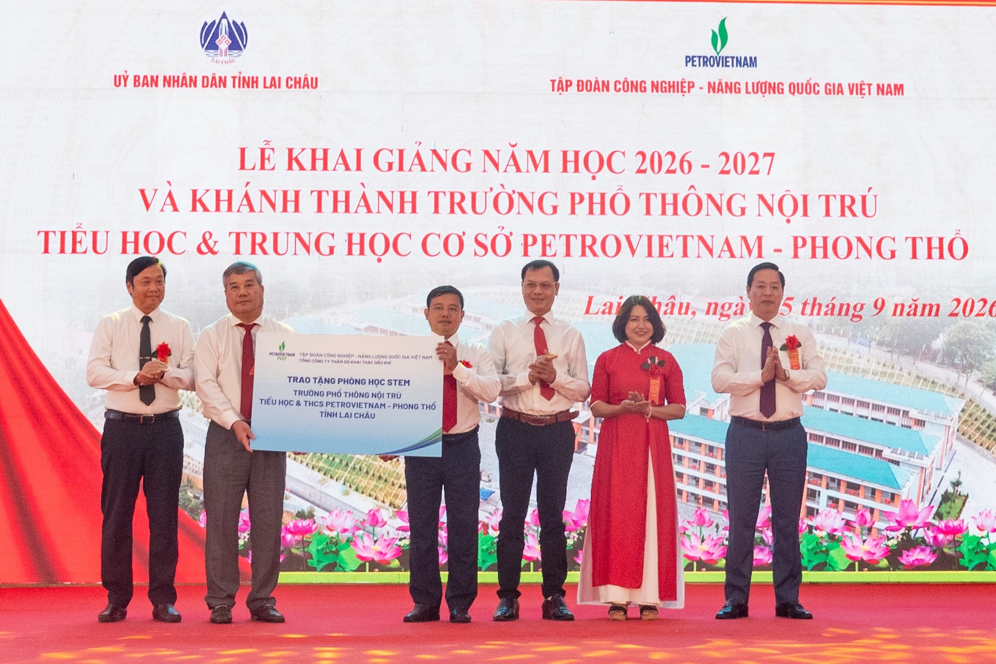 Khánh thành Trường Phổ thông nội trú Tiểu học và Trung học cơ sở Petrovietnam - Phong Thổ (Lai Châu)- Ảnh 12.