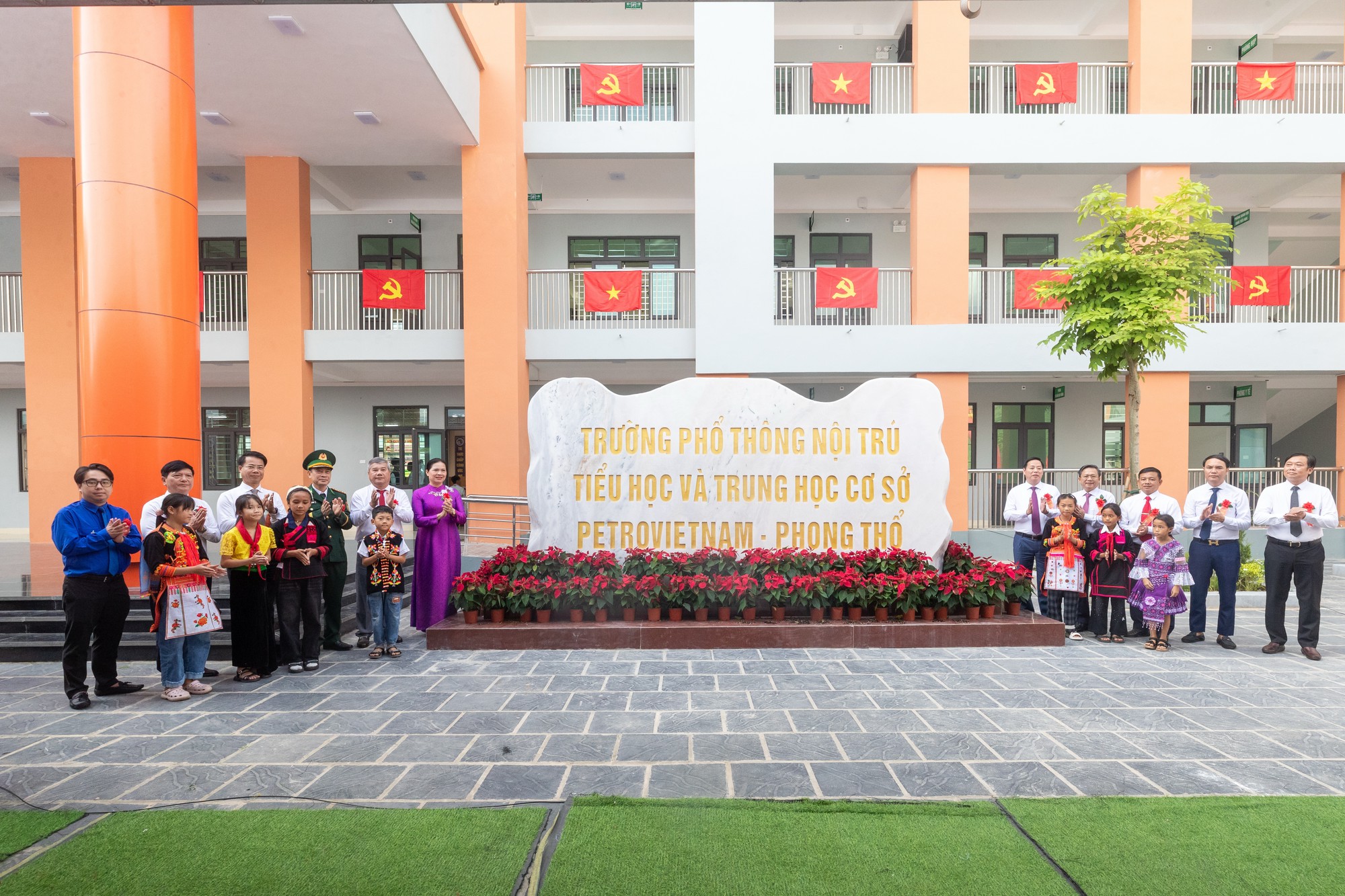 Khánh thành Trường Phổ thông nội trú Tiểu học và Trung học cơ sở Petrovietnam - Phong Thổ (Lai Châu)- Ảnh 14.