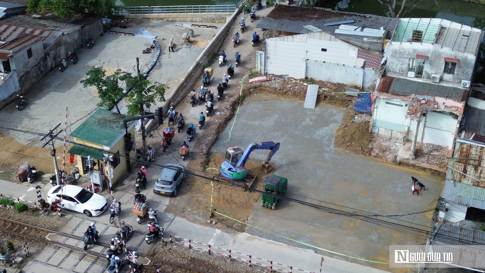 Gỡ “nút thắt” mặt bằng, khơi thông dự án cầu trễ hẹn hơn 1 năm ở Huế- Ảnh 3.