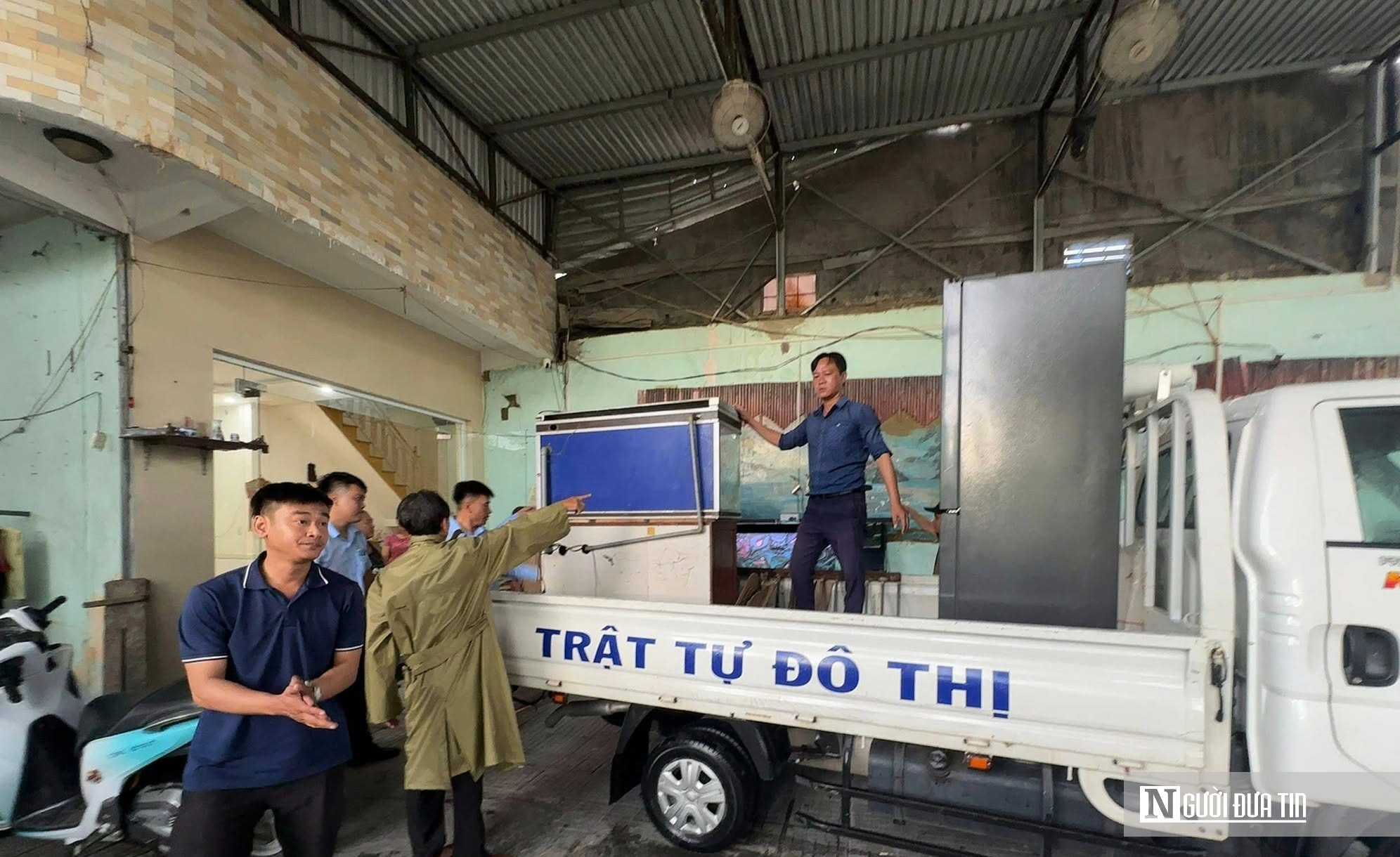 Gỡ “nút thắt” mặt bằng, khơi thông dự án cầu trễ hẹn hơn 1 năm ở Huế- Ảnh 5.