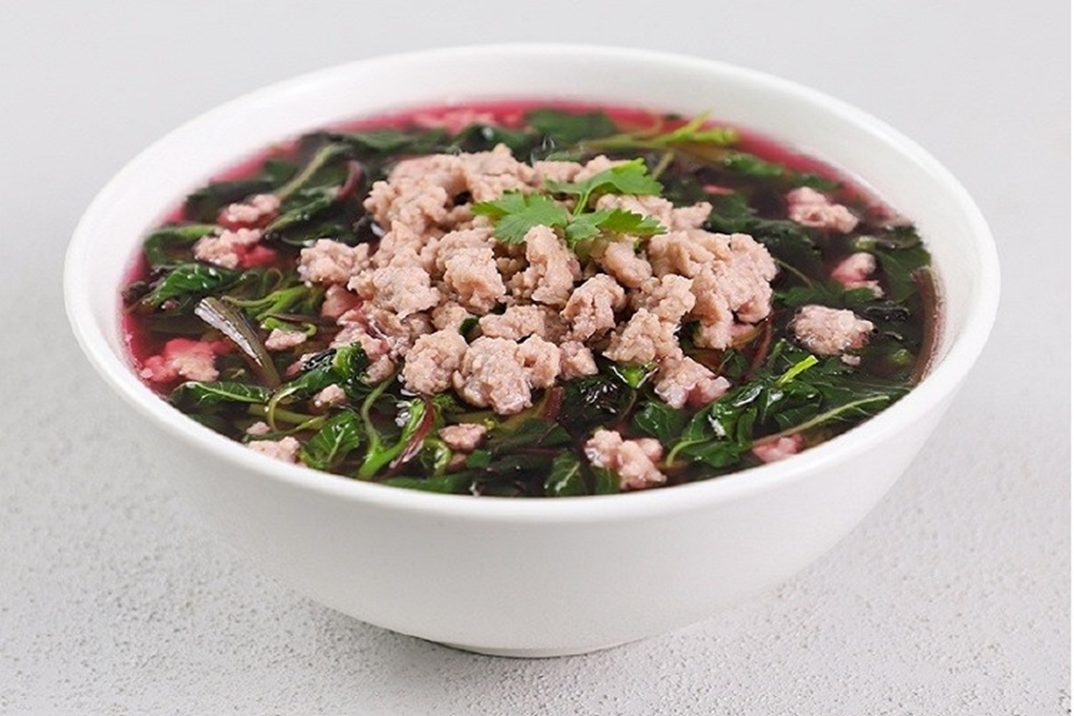 Rẻ bèo, loại rau giàu sắt ngang thịt bò, chợ Việt bán đầy: Rau gì mà bổ dưỡng đến vậy? - Ảnh 2.
