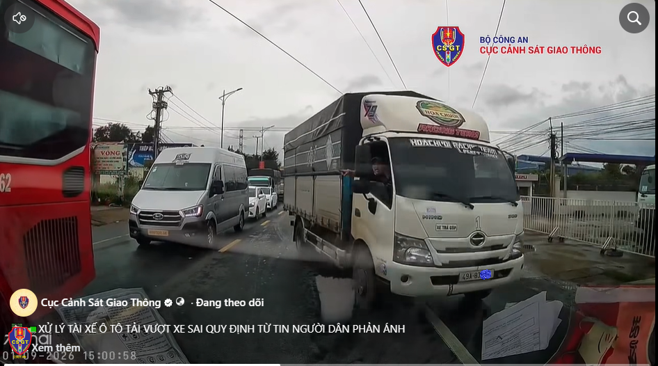 Vượt xe sai quy định, tài xế ô tô bị phạt từ phản ánh của người dân - Ảnh 1.
