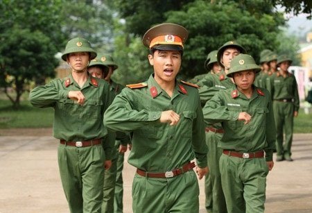 Xã hội - 'Thiếu gia' tìm đường du học trốn nhập ngũ