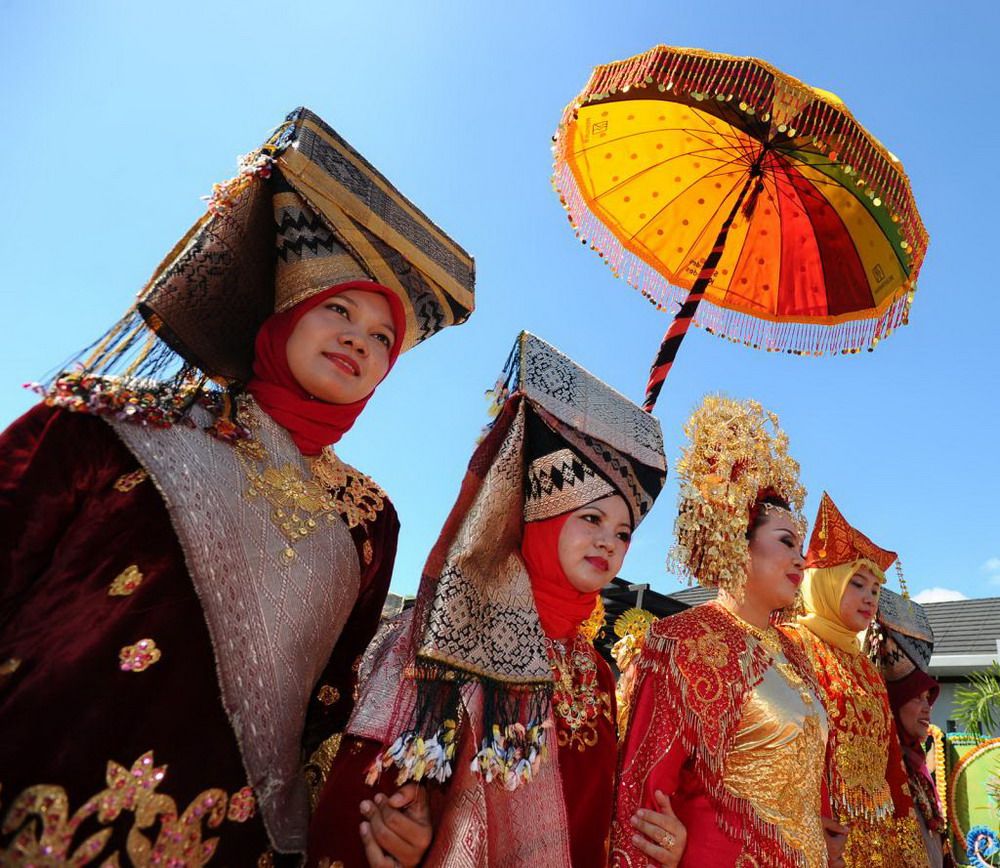 Lạ & Cười - 'Hậu duệ Hai Bà Trưng' trên đảo Sumatra (Hình 3).