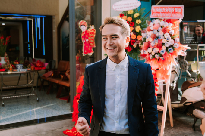 Văn hoá - Cuộc sống trái ngược của sao phim "Cổng mặt trời": Người chật vật mưu sinh, người thành giám đốc (Hình 7).