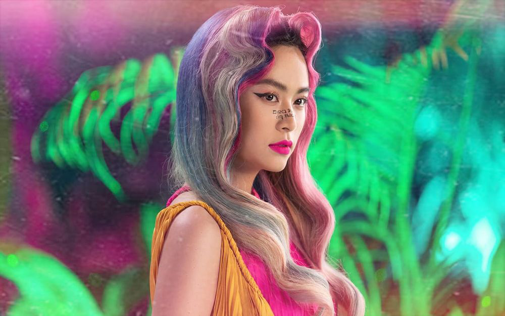 Giải tr&iacute; - Sắc v&oacute;c Ho&agrave;ng Th&ugrave;y Linh đang ở thời kỳ "đỉnh cao" nhất sau 17 năm đ&oacute;ng V&agrave;ng Anh (H&igrave;nh 2).
