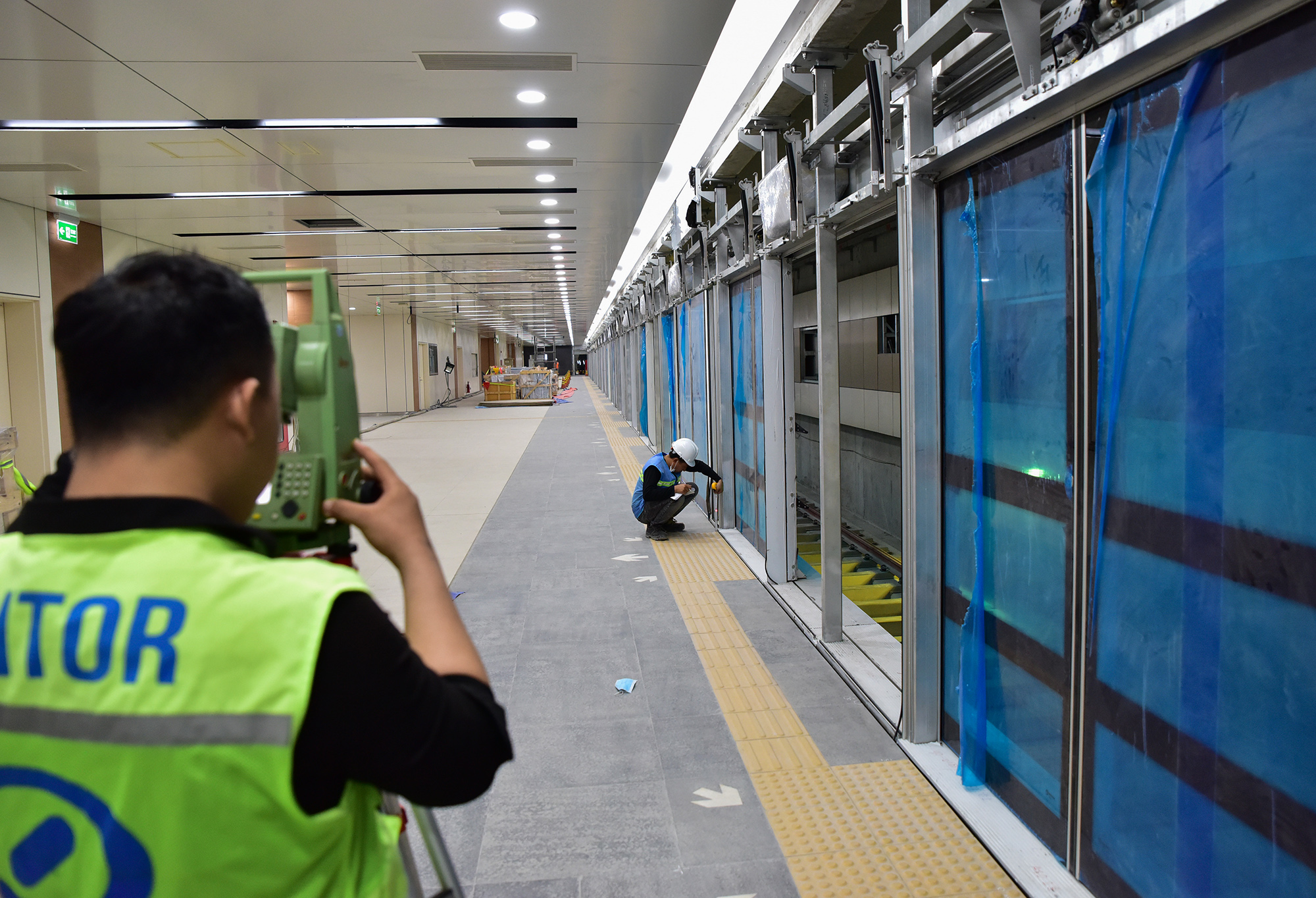 Không nên bỏ lỡ - Diện mạo mới của ga ngầm metro TP.HCM sắp hoàn thiện (Hình 12).