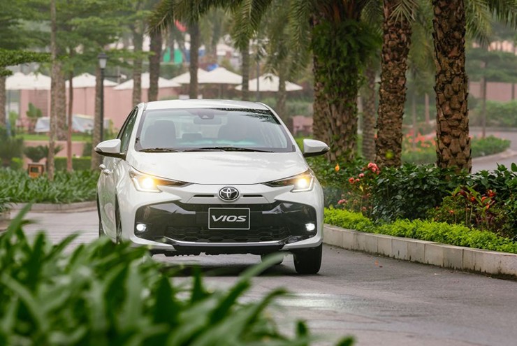 Công nghệ - Toyota Vios tiếp tục giảm giá để tìm khách hàng mới