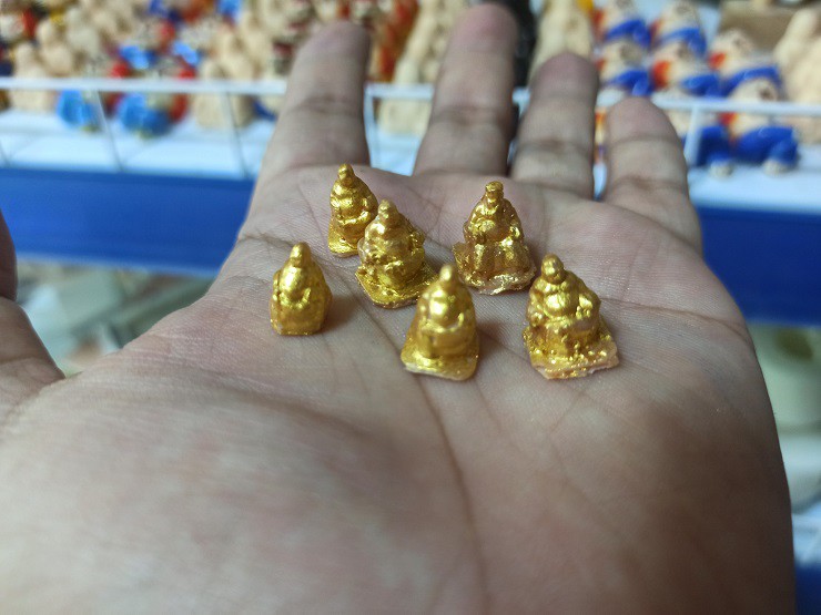 Đời sống - “Nghệ nhân” trẻ 8x và những món đồ thủ công mini làm từ đất sét (Hình 7).