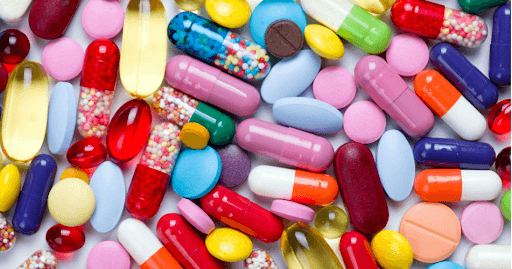 Đời sống - 6 loại thuốc c&aacute;c gia đ&igrave;nh n&ecirc;n dự trữ trong ng&agrave;y Tết