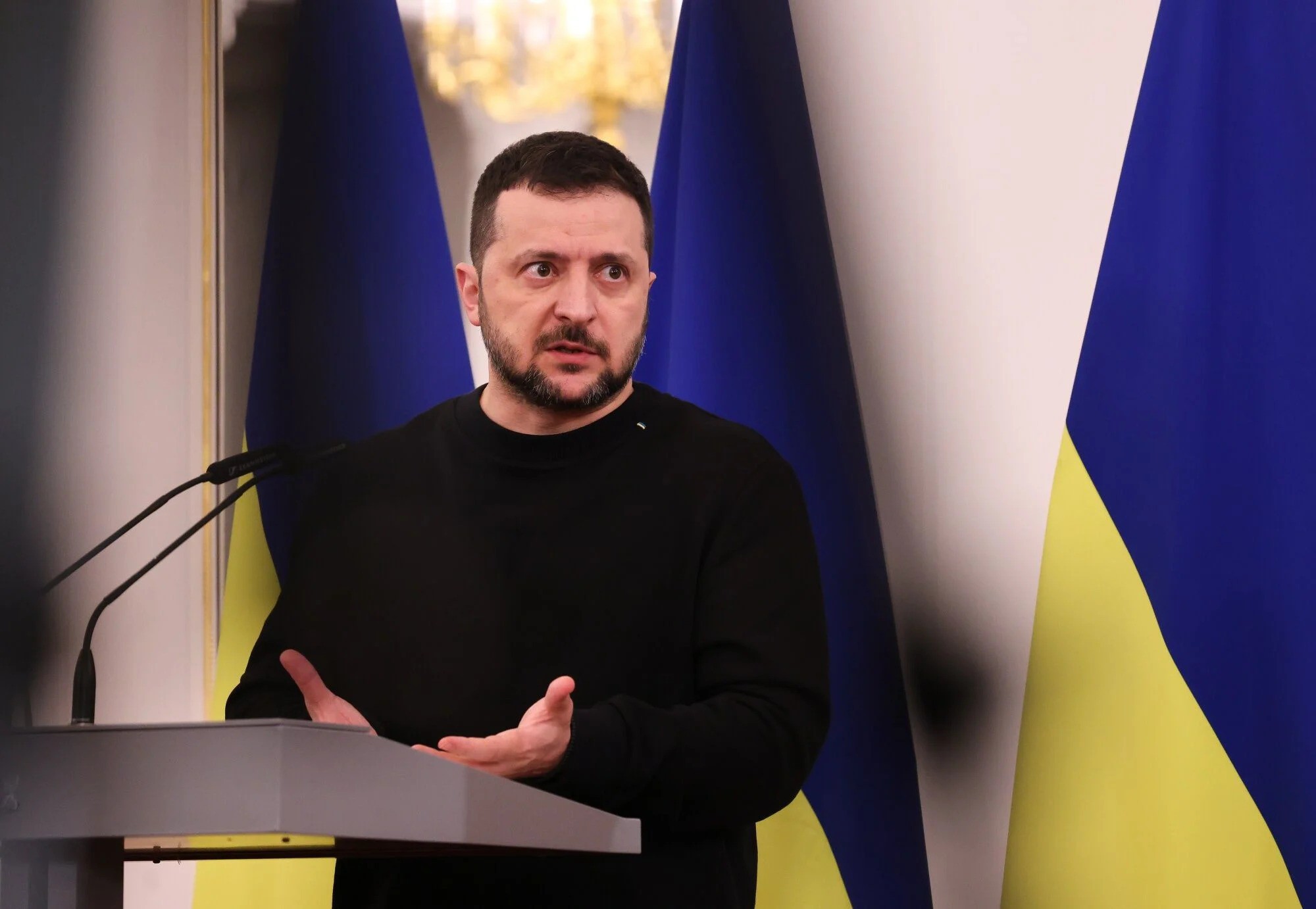Thế giới - Ông Zelensky lần đầu công khai thu nhập