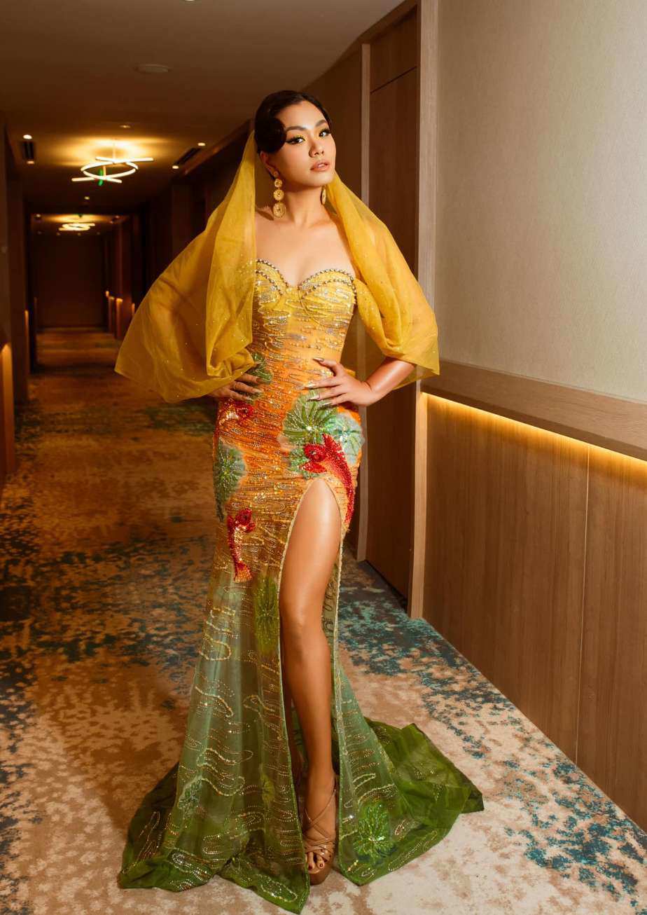 Văn hoá - Chị đẹp từng khóc khi 'bó bụng' 7 năm vì ám ảnh cân nặng, nay “thắt đáy lưng ong” (Hình 5).