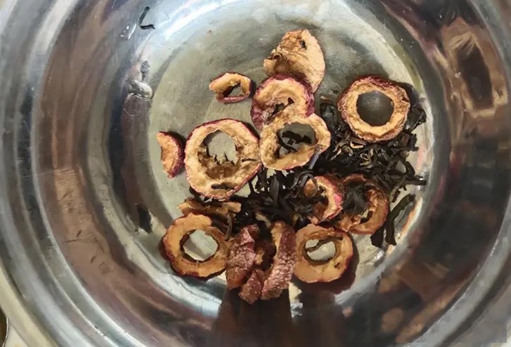 Đời sống - Thịt bò hầm 3 tiếng vẫn dai nhách, thêm 2 thứ này để thịt nhanh nhừ hơn (Hình 5).