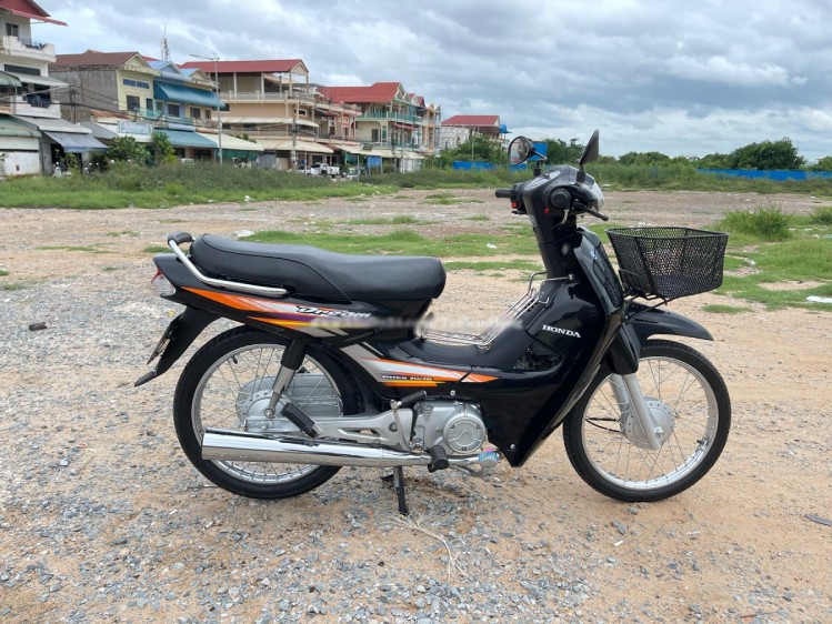 Không nên bỏ lỡ - Honda Dream cũ hơn 20 năm, vẫn giữ giá vài nghìn đô (Hình 3).