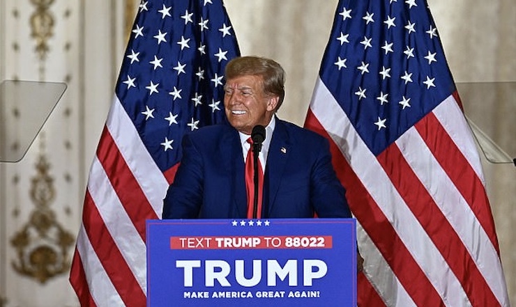Thế giới - Phớt lờ cảnh báo, ông Trump công kích thẩm phán, công tố viên New York
