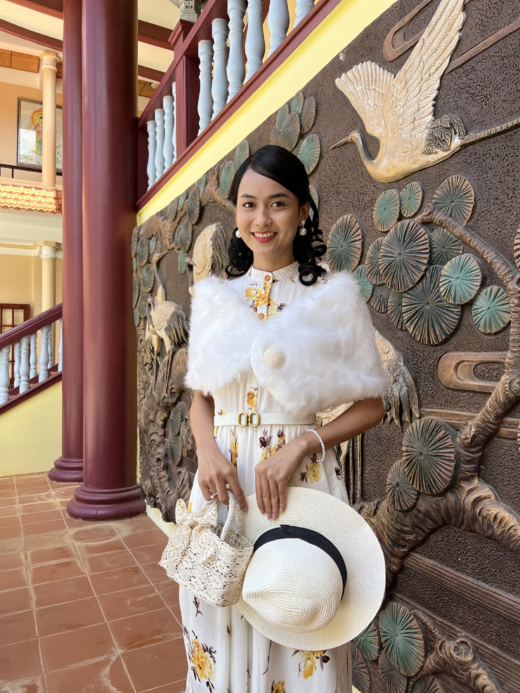 Văn hoá - Người đẹp Bình Định bật mí cảnh "nóng" với bạn diễn hơn 22 tuổi (Hình 6).