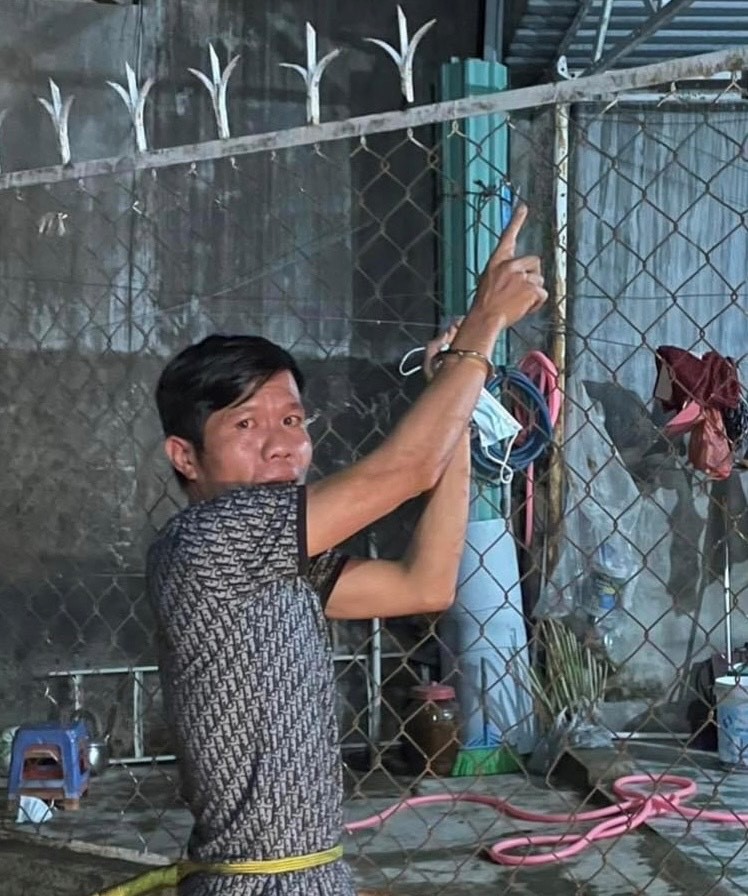 Không nên bỏ lỡ - Bắt đối tượng dùng dao khống chế nữ chủ nhà, cướp xe SH