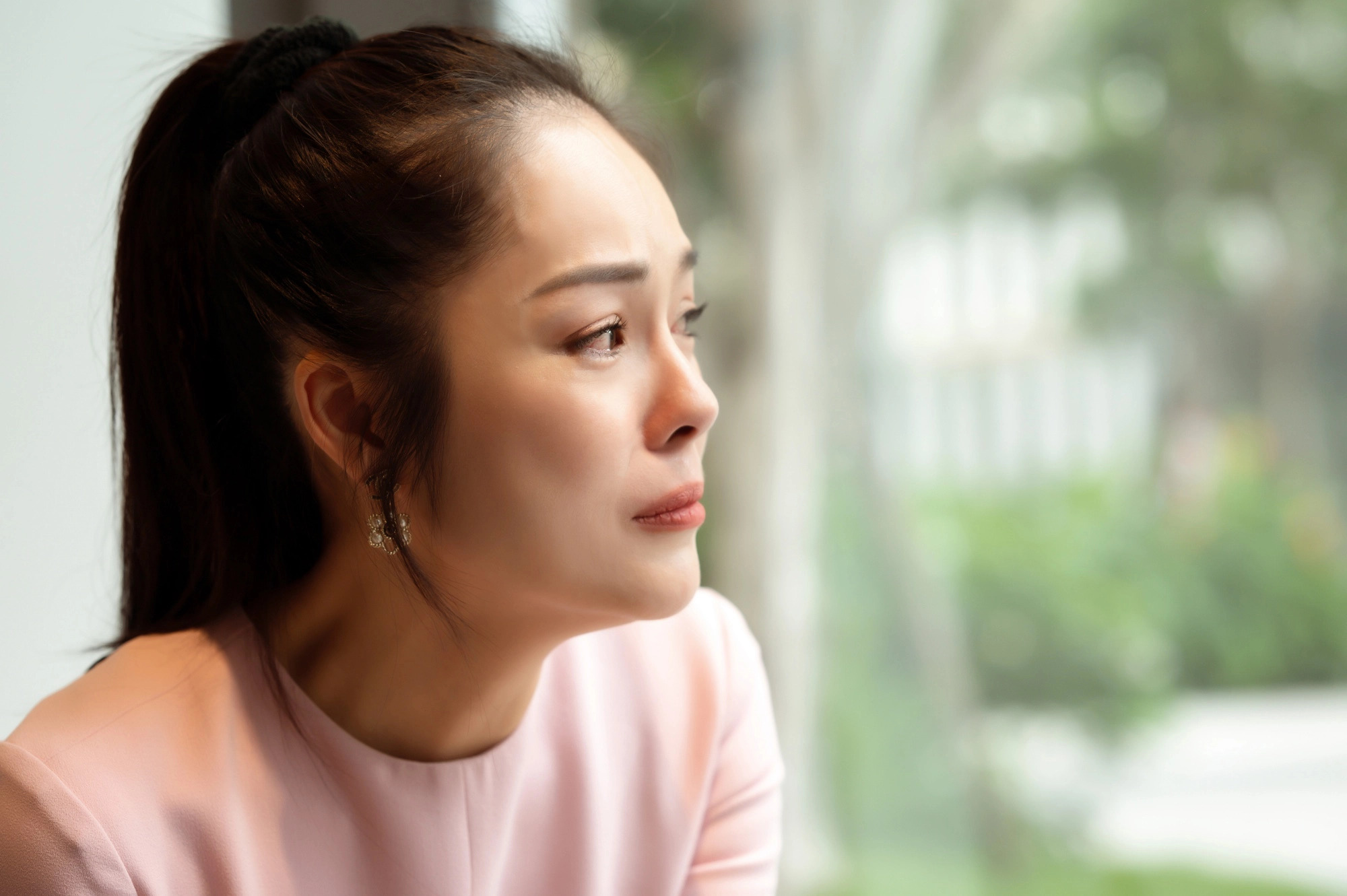 Văn hoá - Dương Cẩm Lynh không ai mời đóng phim, còn nợ 3 tỷ đồng (Hình 2).