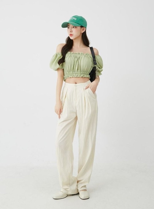 Văn hoá - 5 cách giúp nàng chinh phục chiếc áo crop-top (Hình 2).