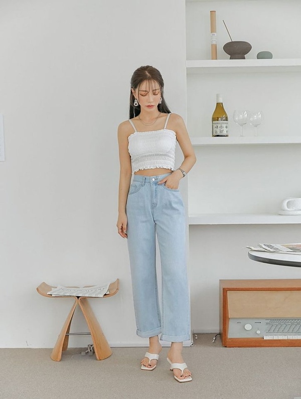 Văn hoá - 5 cách giúp nàng chinh phục chiếc áo crop-top (Hình 3).