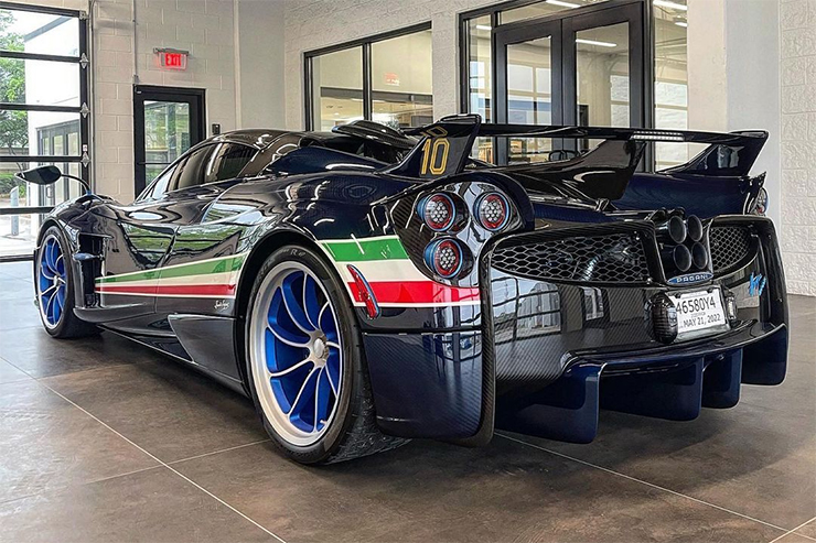 Không nên bỏ lỡ - Đây là mẫu xe cực hiếm Pagani Huayra Tricolore màu Blu Tricolore trị giá hơn 150 tỷ đồng (Hình 4).