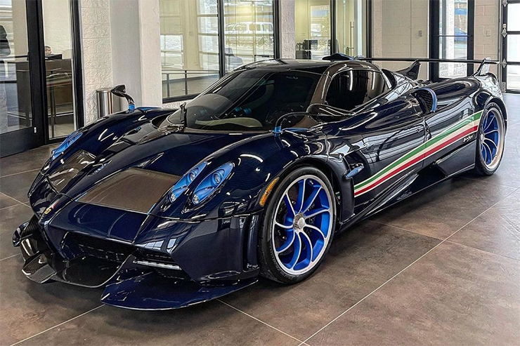 Không nên bỏ lỡ - Đây là mẫu xe cực hiếm Pagani Huayra Tricolore màu Blu Tricolore trị giá hơn 150 tỷ đồng (Hình 3).