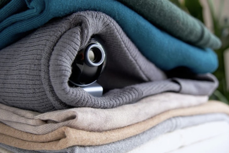 An ninh - Hình sự - Đặt camera quay lén cảnh quan hệ với 76 phụ nữ, người đàn ông ở Singapore lĩnh án