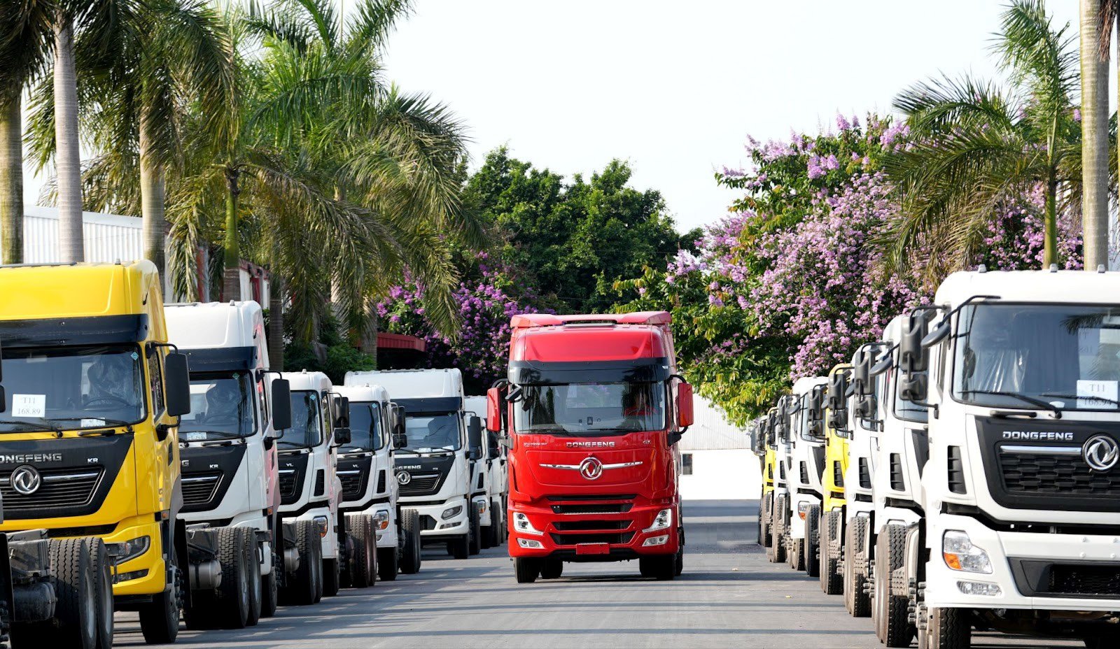 Hoang Huy Dongfeng “chơi lớn” với hàng loạt khuyến mại khủng