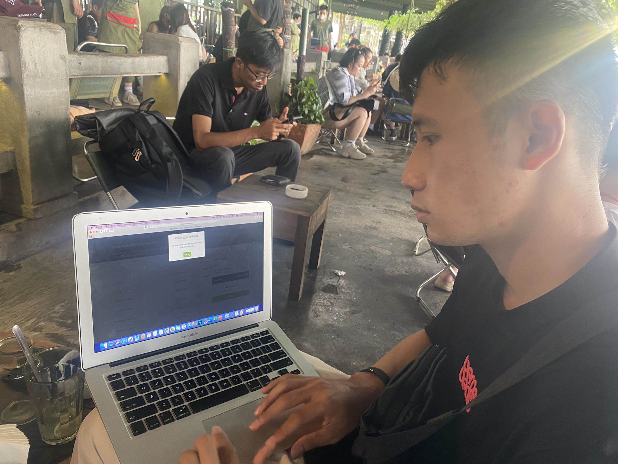 Giải trí - Concert Blackpink tại Hà Nội: Bố tiết kiệm tiền mua vé cho con gái (Hình 3).