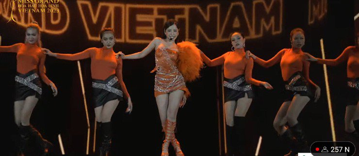 Văn hoá - "Chi Pu tổ chức concert, mở nhà hàng ở Trung Quốc": Thực hư ra sao? (Hình 4).